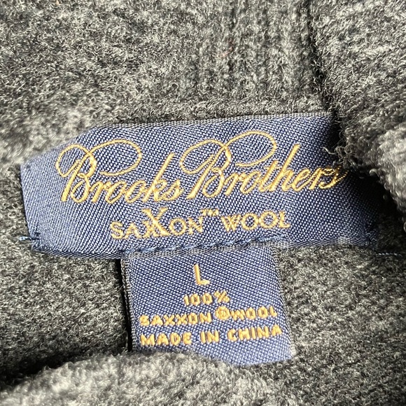 Brooks Brothers Saxxon wool cowlneck sweater - Picture 2 of 3